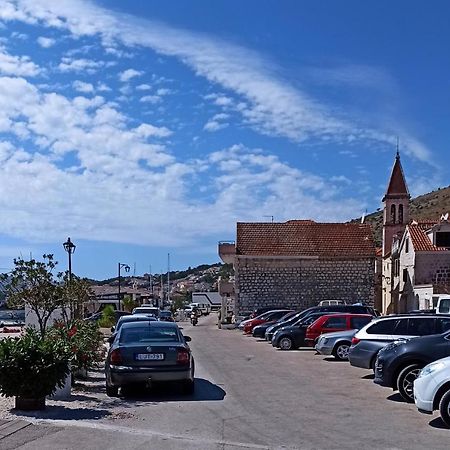 Roso Apartment With Sea View Trogir Exterior photo