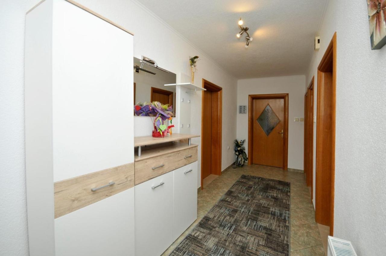Roso Apartment With Sea View Trogir Exterior photo